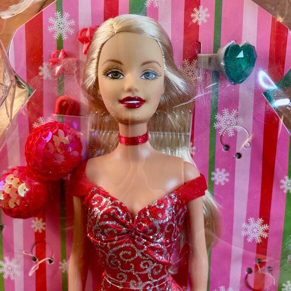 Y2K Mattel Holiday Wishes Barbie Gift Set #J0549 (2006) NRFB - Picture 4 of 5